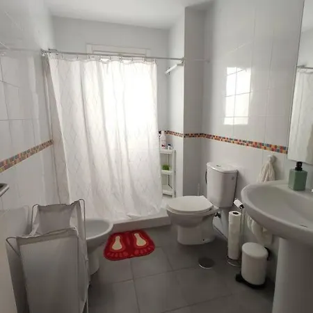 Apartment Precioso Y Acogedor Piso En La Caleta Con Ascensor